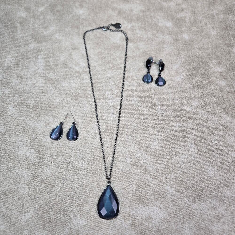 Liz Claiborne Necklace and 2 Pairs of Matching Earrings
